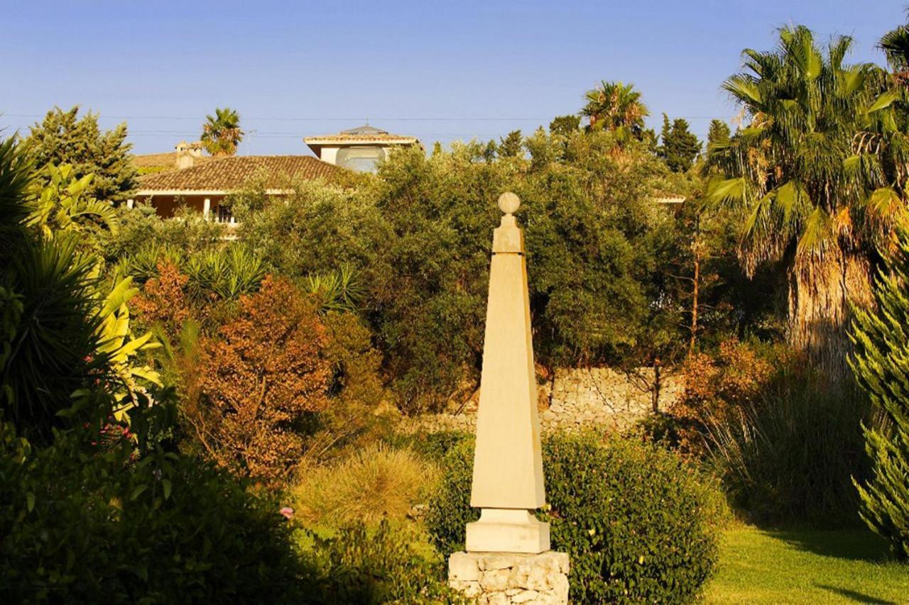 Villa Del Commendatore Sirugo Avola Buitenkant foto
