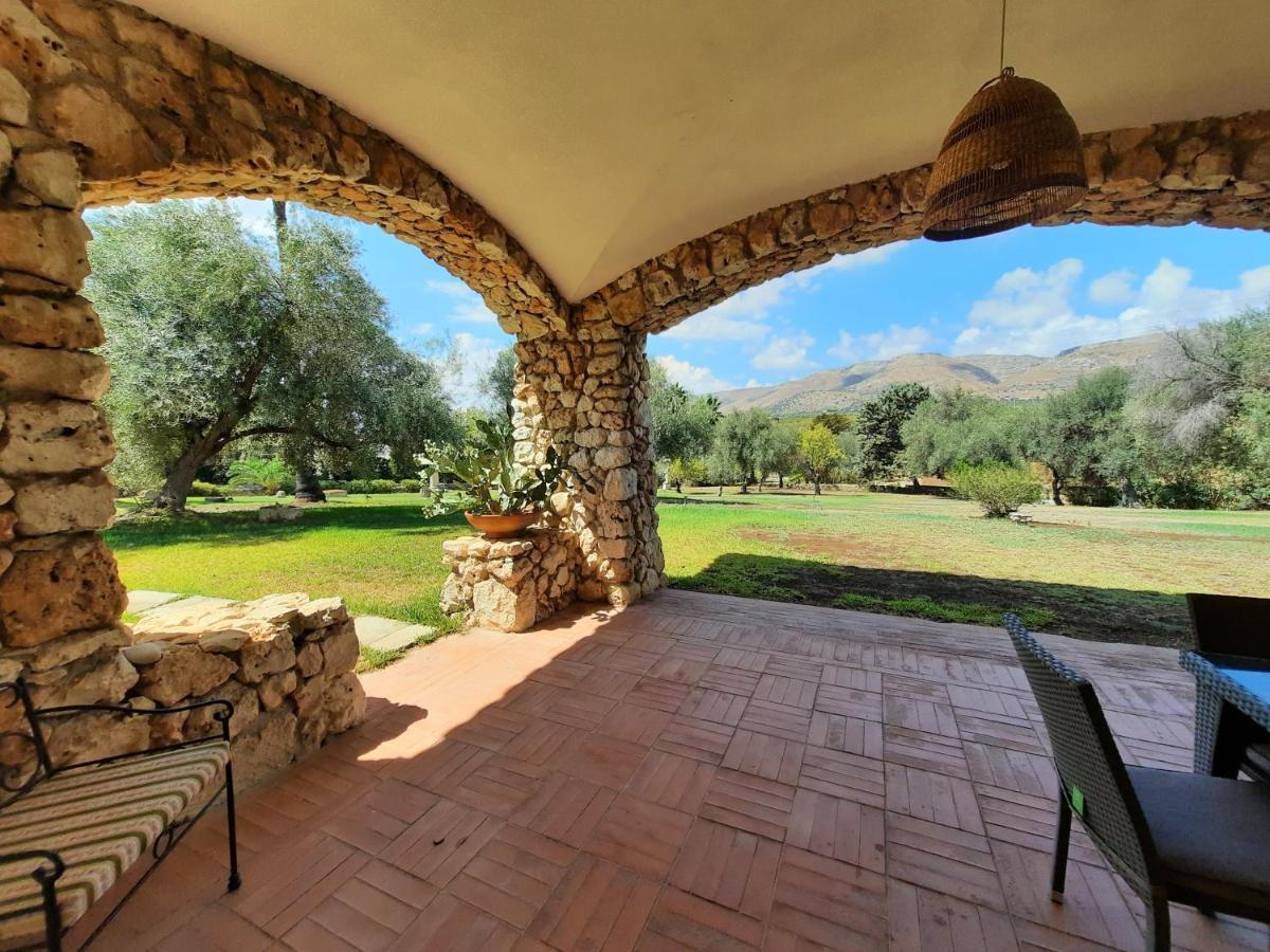 Villa Del Commendatore Sirugo Avola Buitenkant foto