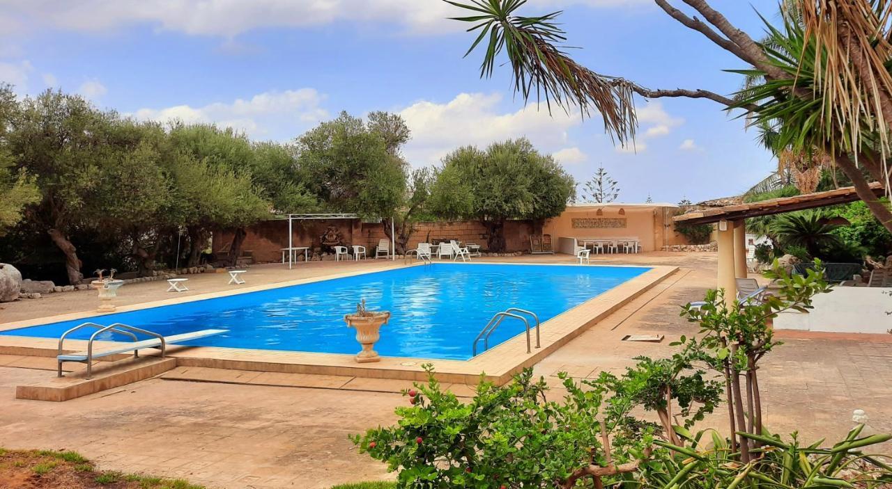 Villa Del Commendatore Sirugo Avola Buitenkant foto